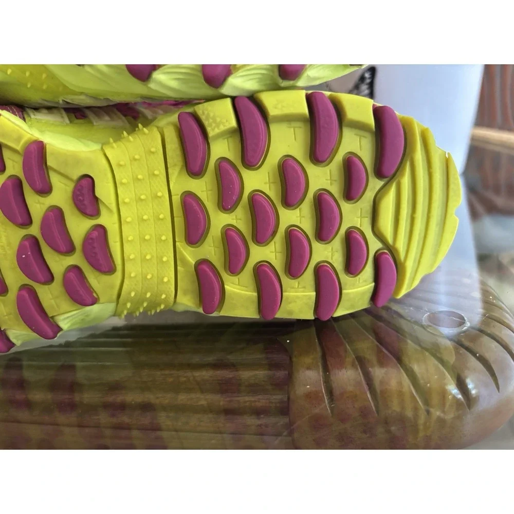 adidas Kanadia TR 4 Women's 8.5 Pink Lime Green Trail Running Sneakers